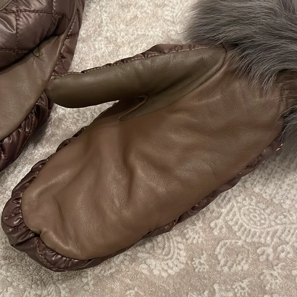 Brand New UGG Quilted All Weather Touchscreen Mittens Leather Palm Real Fur Cuff